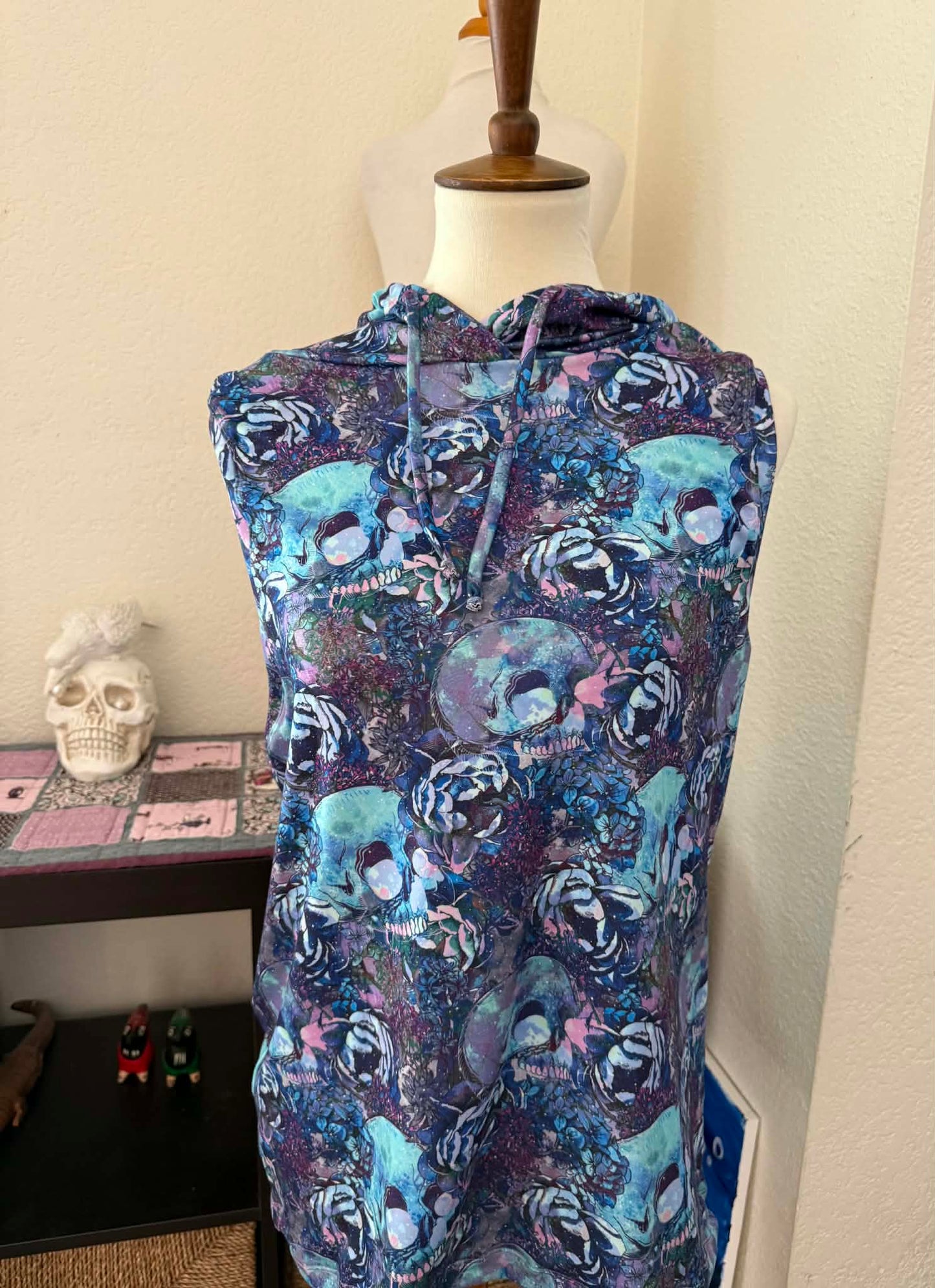 Unisex Floral Skulls Adult Hooded Muscle Tank