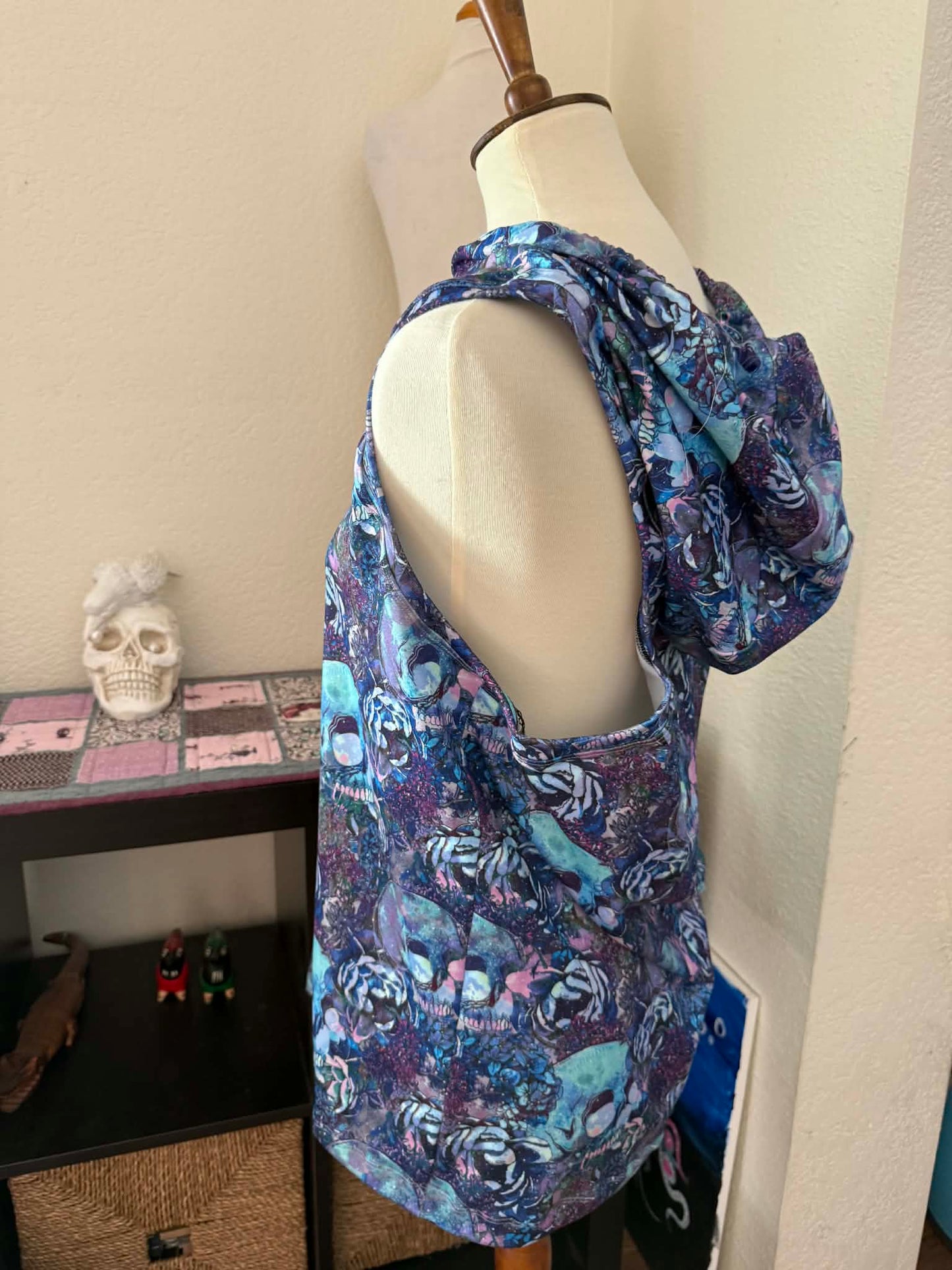 Unisex Floral Skulls Adult Hooded Muscle Tank